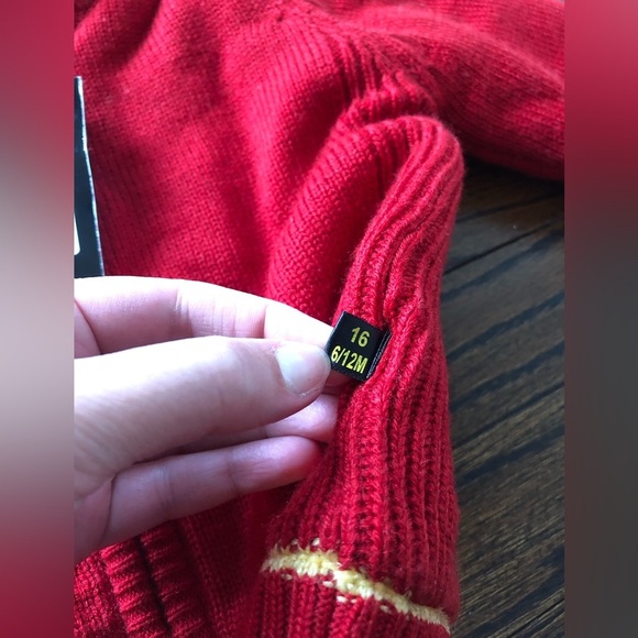 *NWT* Yellow Apple 6-12M Unisex Red/White Reversible Sweater - Fleece/Knit - Picture 5 of 10